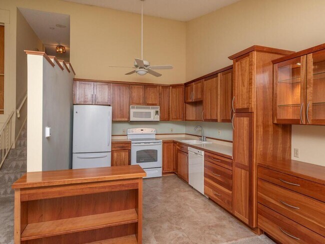 Foto del edificio - 8293 Mitchell Rd