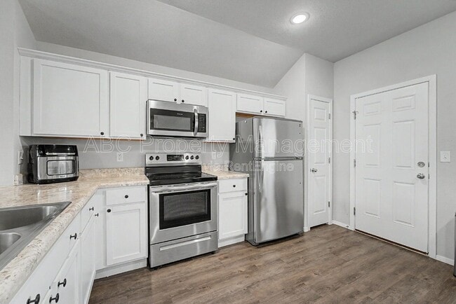 Foto del edificio - 946 E Sparrow Cir