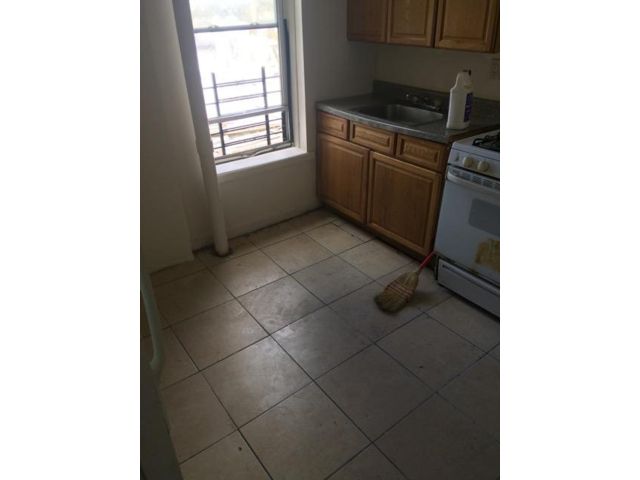 Foto principal - 257 Saratoga Ave