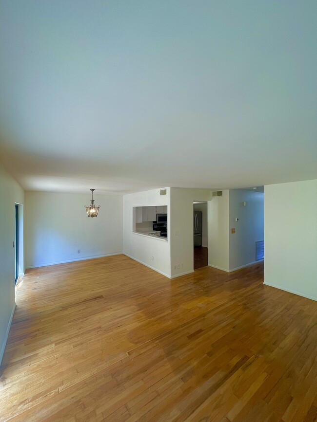 Building Photo - 8326 Tangelo Tree Dr