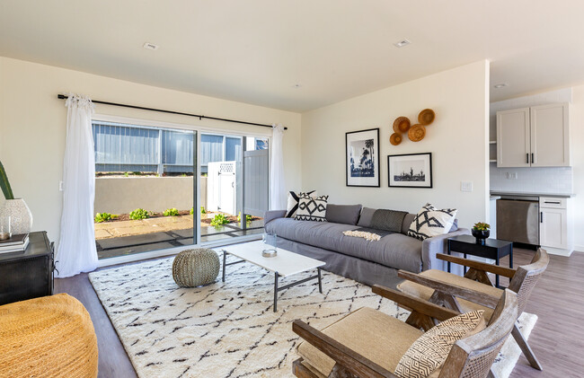 Foto del edificio - 6459 Sycamore Meadows Dr