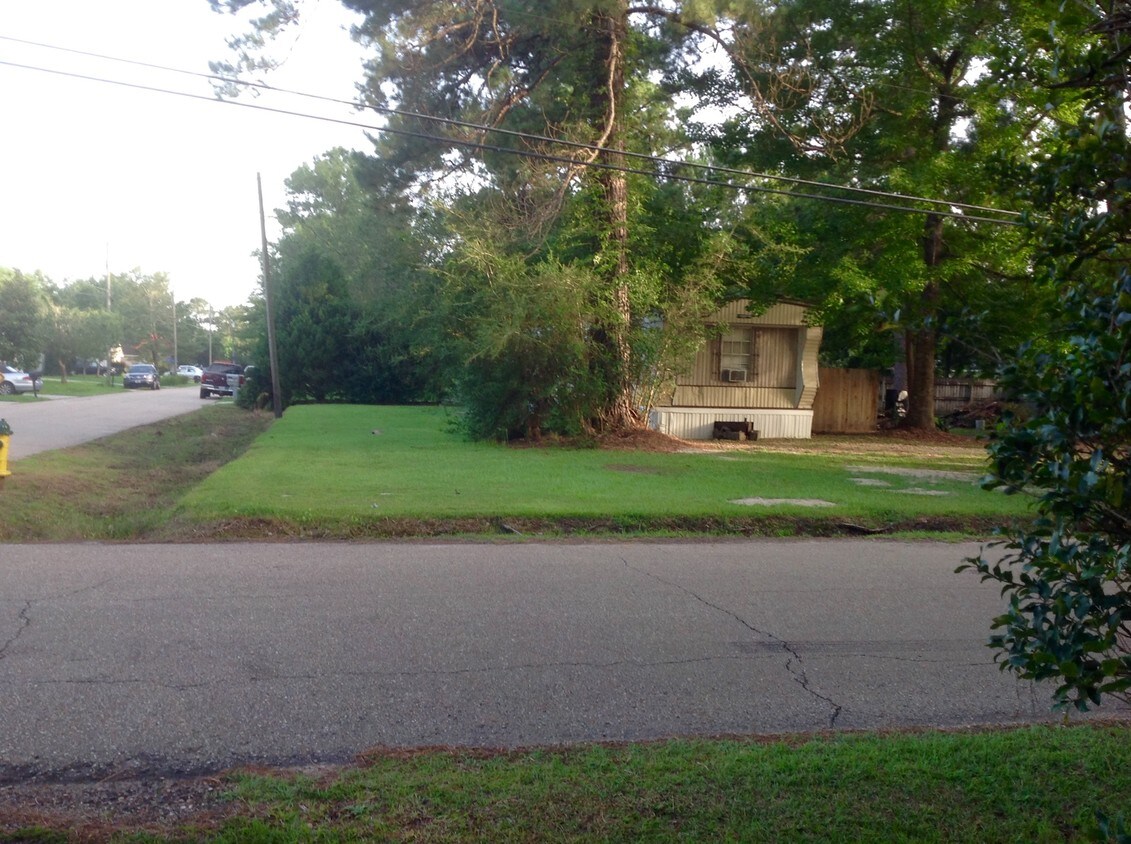 20450 Washington Ave, Covington, LA 70433 House Rental in Covington