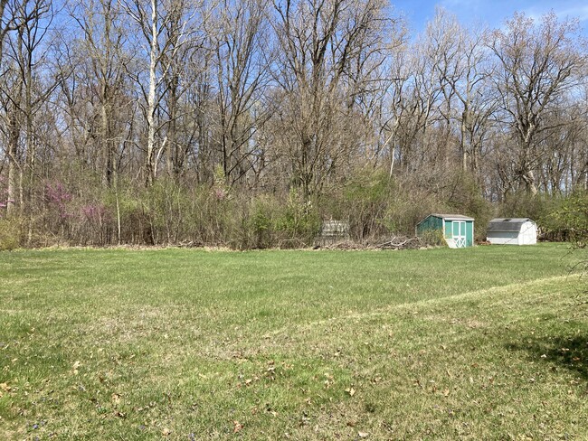 Building Photo - 7332 Grenlock Dr