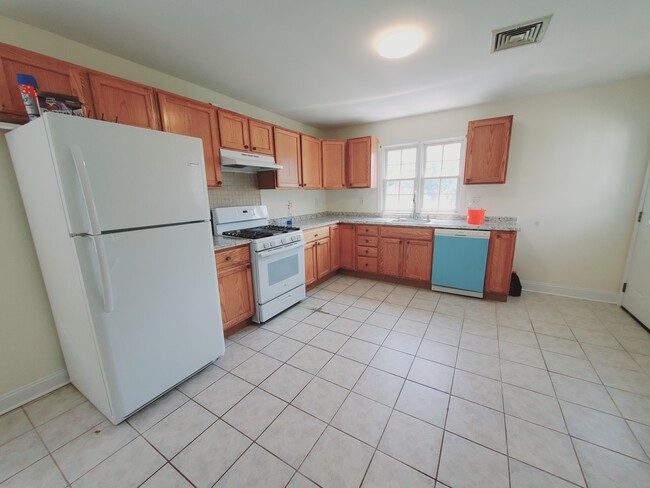 Foto del edificio - 35 Woodrow St