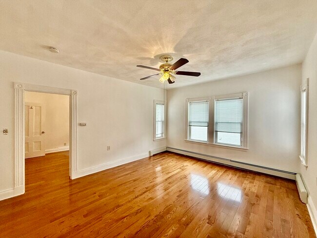 Foto del edificio - 186 Arlington St