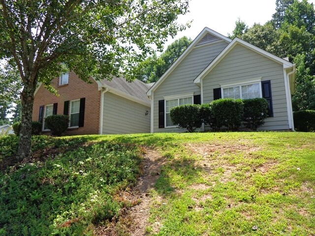 Primary Photo - 3350 Stratton Ln