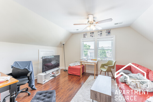 Building Photo - 3047 N Kimball Ave