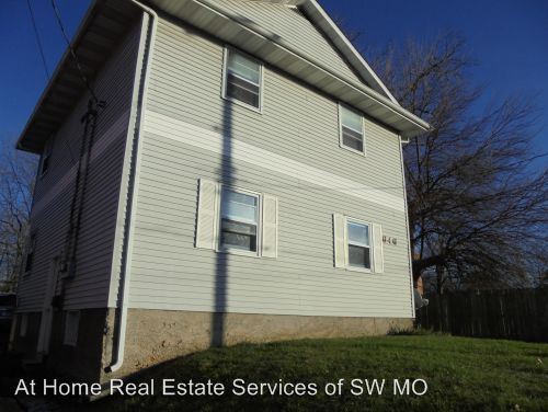 Primary Photo - 646 S Grant Ave