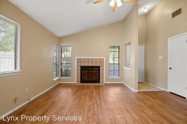 Building Photo - 3 br, 2 bath House - 12308 Cedarspur Rd