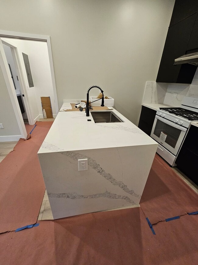 Building Photo - 886 Barri Dr