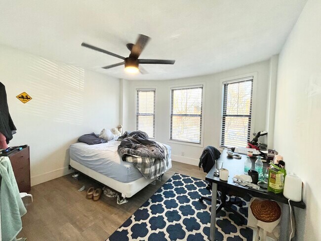 Foto del edificio - 1516 Tremont St