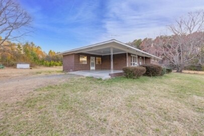Primary Photo - 44261 Old U.S. 52