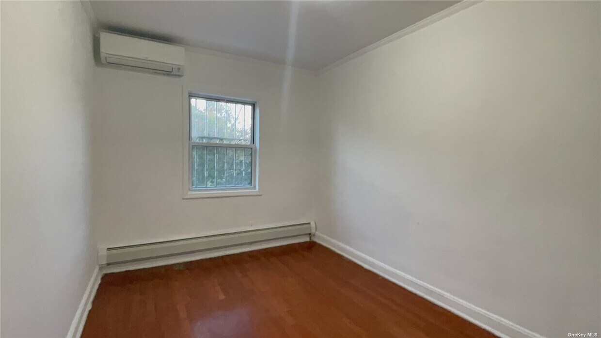 Foto principal - 60-07 146th St
