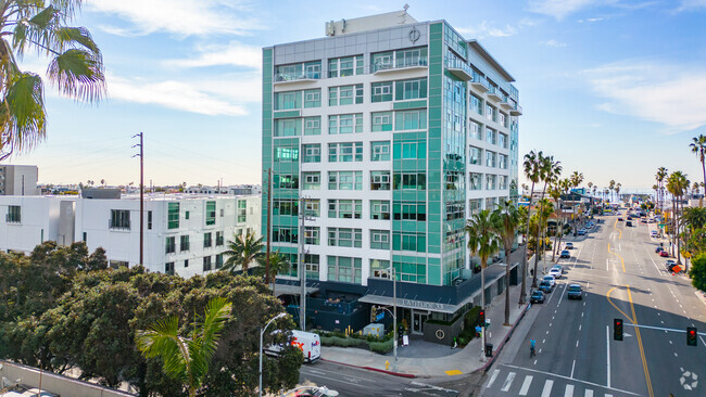 Exterior - Pier Pointe Condos