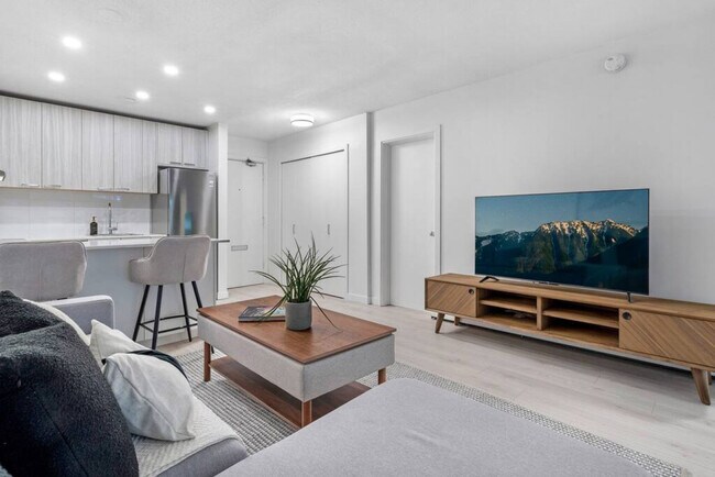 Photo du bâtiment - 2225 W 8th Ave