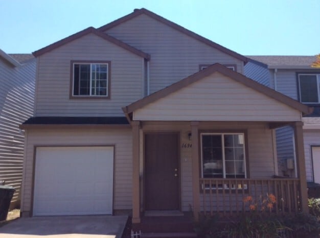 Building Photo - 16944 SW Cashew Way