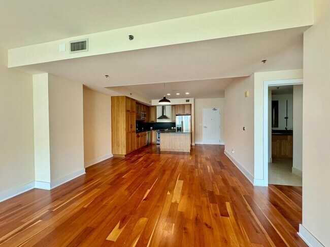 Foto del edificio - 601 W Rosemary St