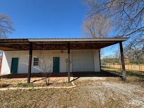 Building Photo - 200 Ware Rd