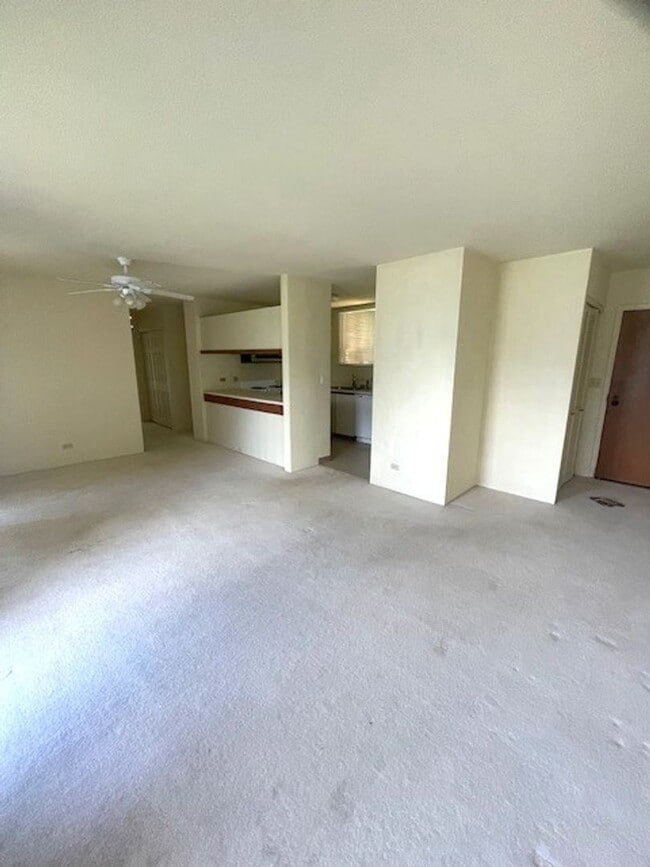 Foto del edificio - 2 Bedroom / 2 Bath / 2 Parking at Poha Kea...