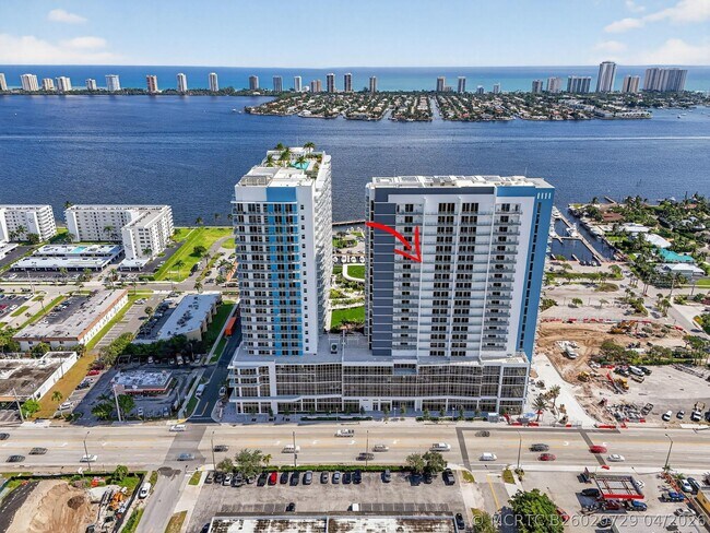 Foto del edificio - 220 Lake Shore Dr