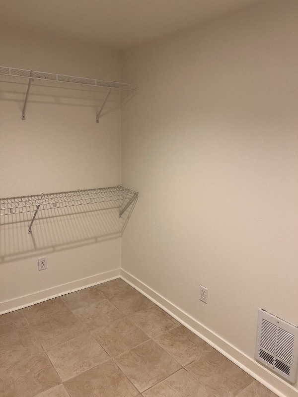 Photo - 6410 Phinney Ave N (Seattle, WA) Apartment