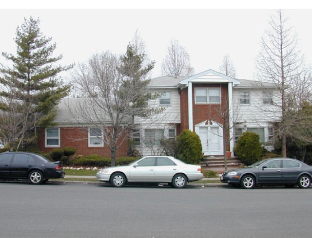 Primary Photo - 531 Huguenot Ave