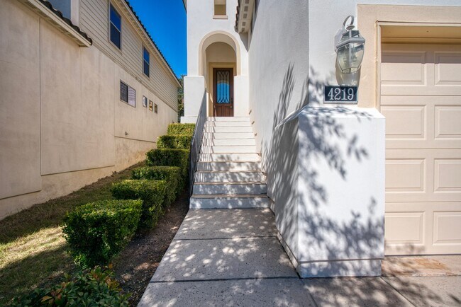 Foto del edificio - 4219 Woodbridge Way