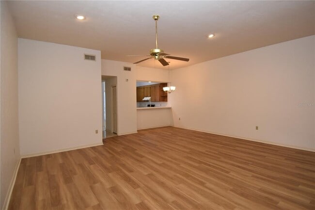 Foto del edificio - 3750 NW 53rd Rd