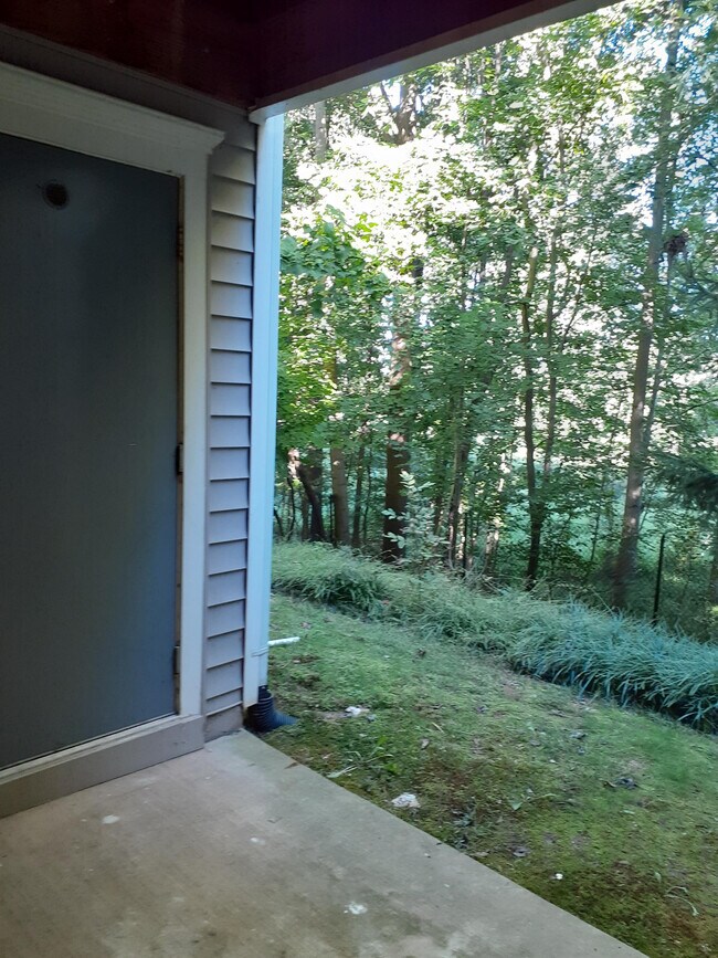 Foto del edificio - 12816 Fair Briar Ln