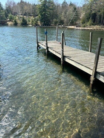 Foto del edificio - 35 Huddle Ln