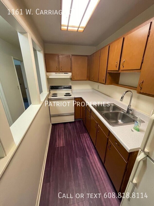 Primary Photo - 2 bedroom/ 1 bath apartment in Whitewater, WI