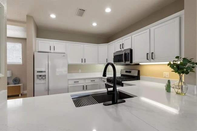 Building Photo - 1332 Seven Eagles Ct