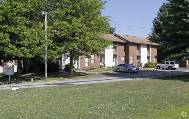 Foto del edificio - Woodlands Hills Townhomes