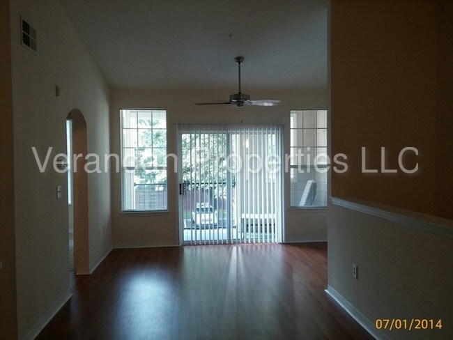 Building Photo - 2035 Erving Cir