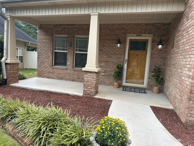 Building Photo - 28 Cobblestone Dr