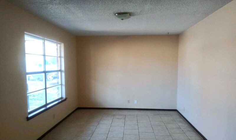 Foto del edificio - 519 N Broadway St