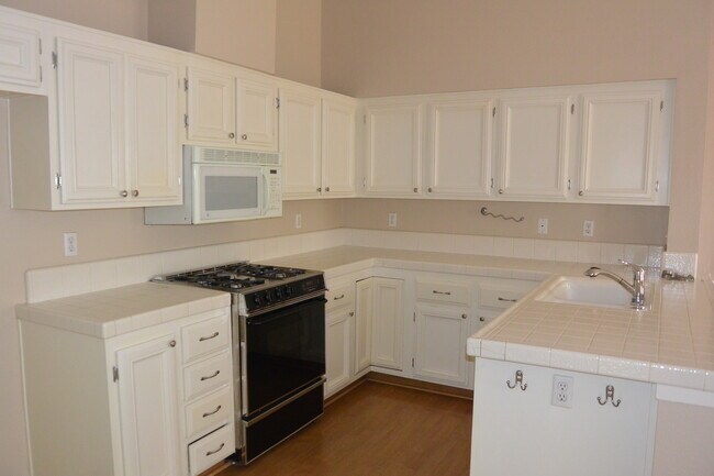 Foto del edificio - Desirable SW area