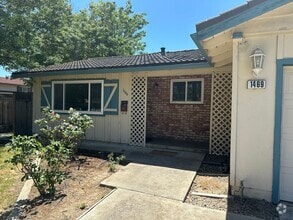 Building Photo - 1469 Lexington Dr