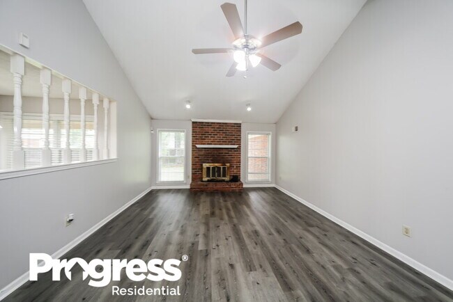 Foto del edificio - 3824 Isleworth Dr