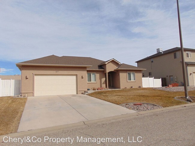 Building Photo - 427 Lodgepole Cir