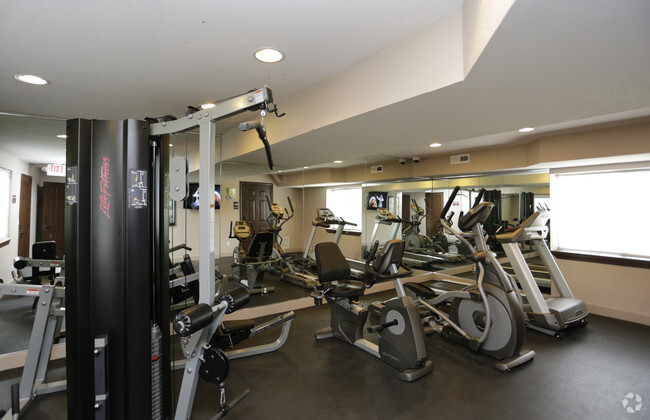 Fitness Center - Three Fountains Apartments