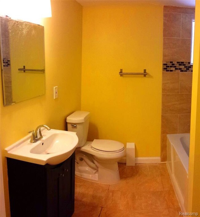 Foto del edificio - 4759 Trumbull Ave