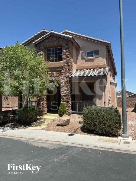 Foto principal - 6048 Sea Cliff Cove St