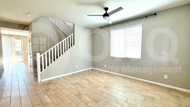 Building Photo - 3231 S Santa Rita Way