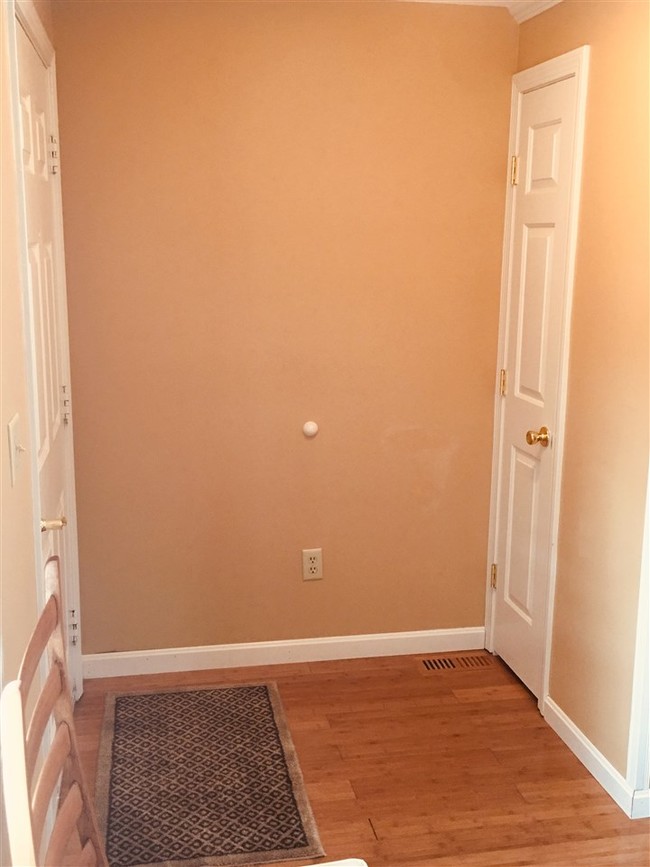 Foto del edificio - 158 Fox Hollow Way