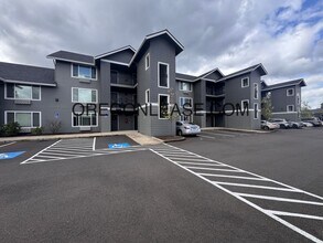 Building Photo - 1100 Q St