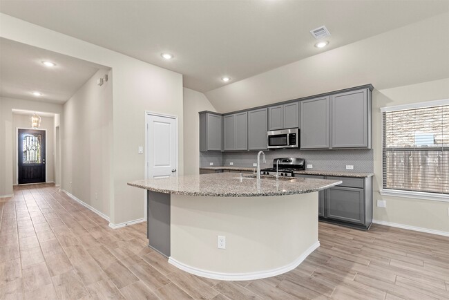 Foto del edificio - 25318 Pirates One Dr