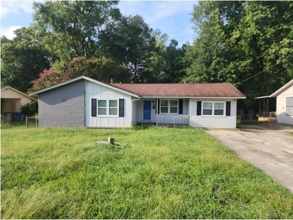 Primary Photo - 123 Oldenburg Dr