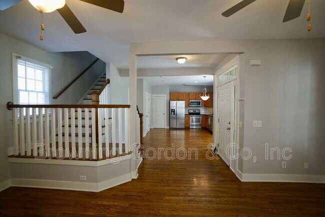Photo - 1410 Caldwell Ave Townhome
