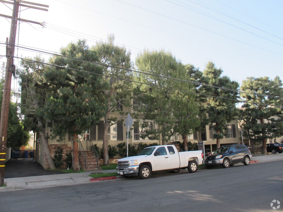 Building Photo - 12320 Texas Ave